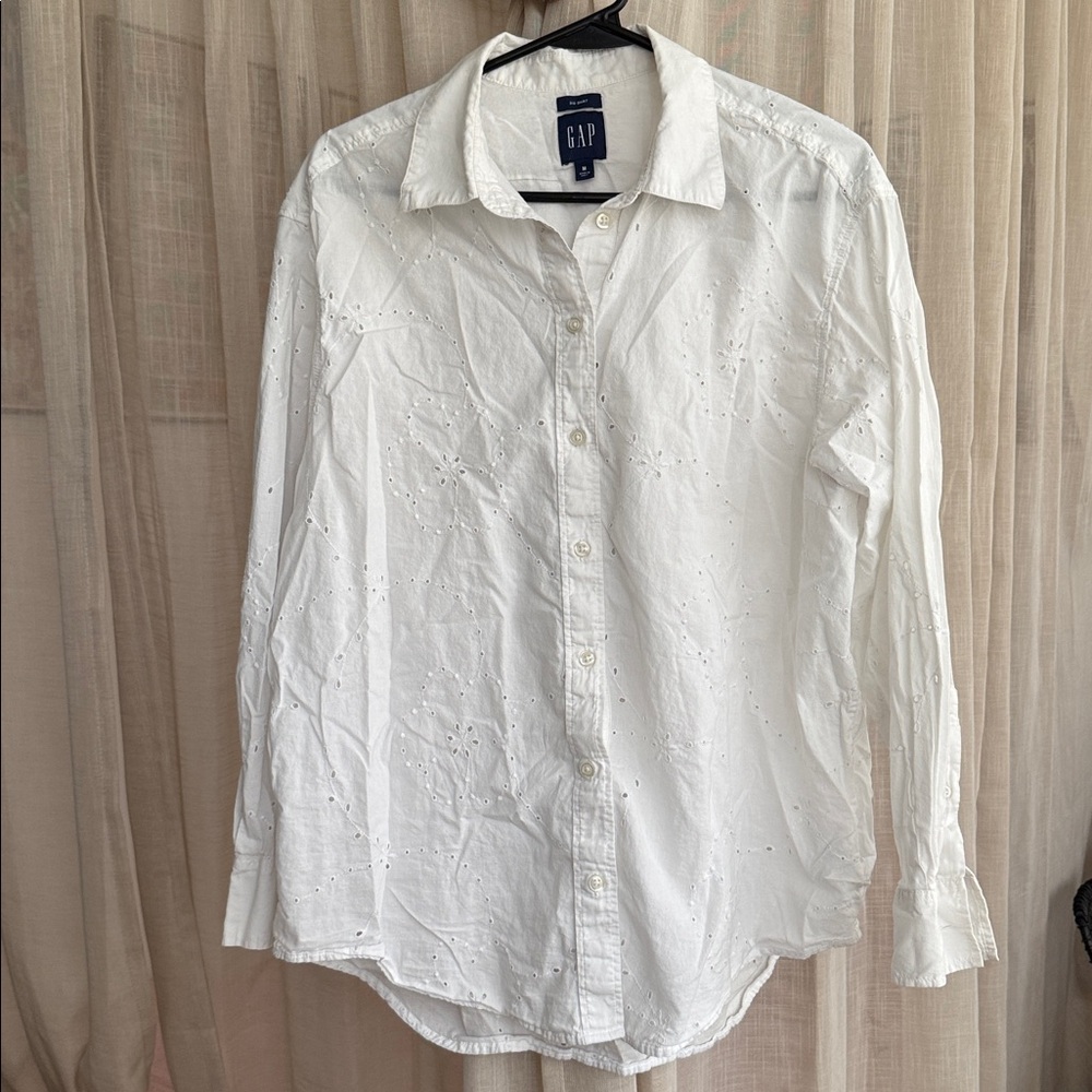 GAP White Shirt